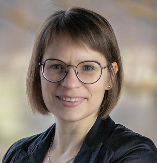 BIO Diana Bonczar
