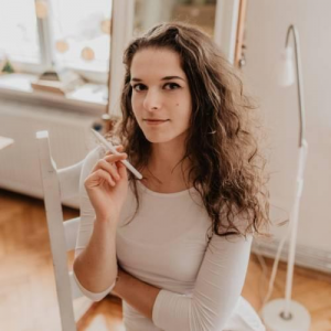 Szalwa, Anna 
