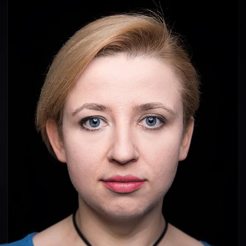 dr Paulina Nalewajko, literaturoznawca, tłumacz